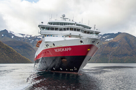  - Nordlicht-Entdeckerreise von Fjord zu Fjord