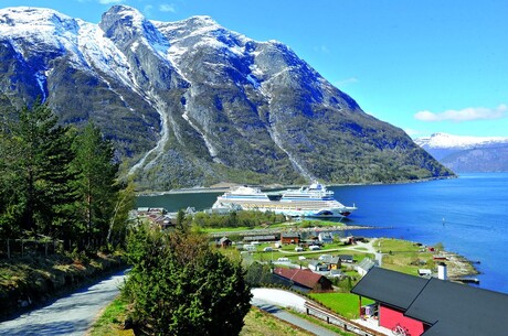  - Norwegens Fjorde ab Warnemünde