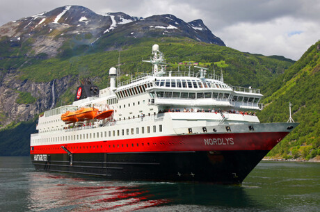  - Polarreise durch die norwegische Fjordwelt